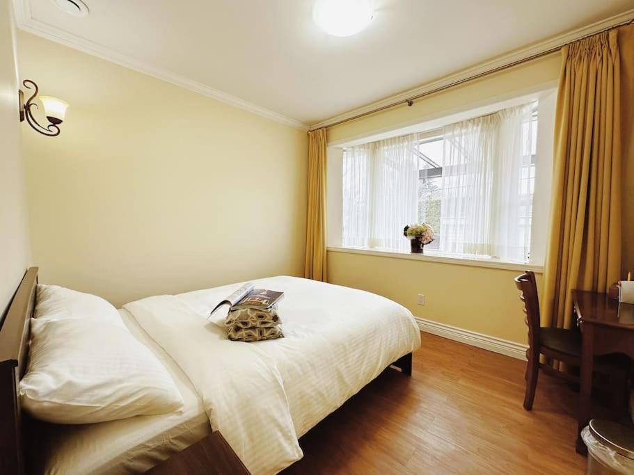 Super Cosy 8Bed & 6Bath In Vancouver Heart Near To Airport And Downtown Buitenkant foto