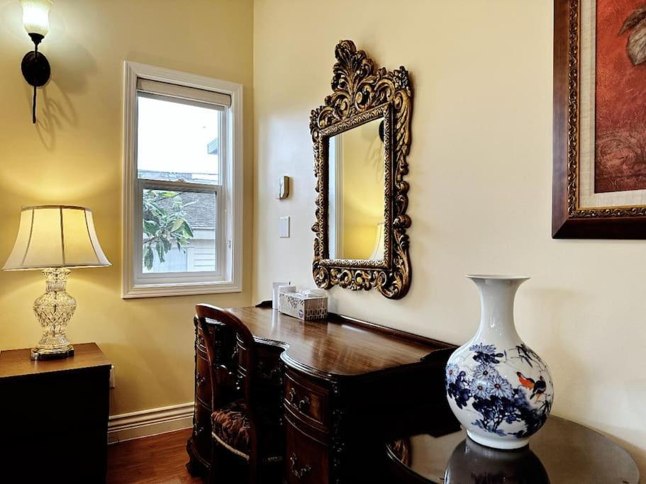 Super Cosy 8Bed & 6Bath In Vancouver Heart Near To Airport And Downtown Buitenkant foto